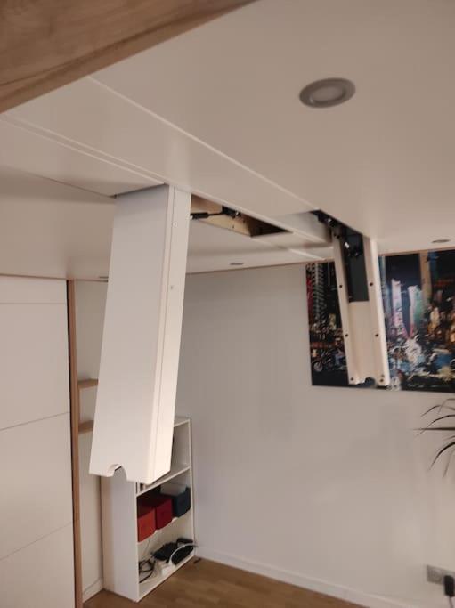 Studio Avec Terrasse Proche Des Transports. Issy-les-Moulineaux Extérieur photo